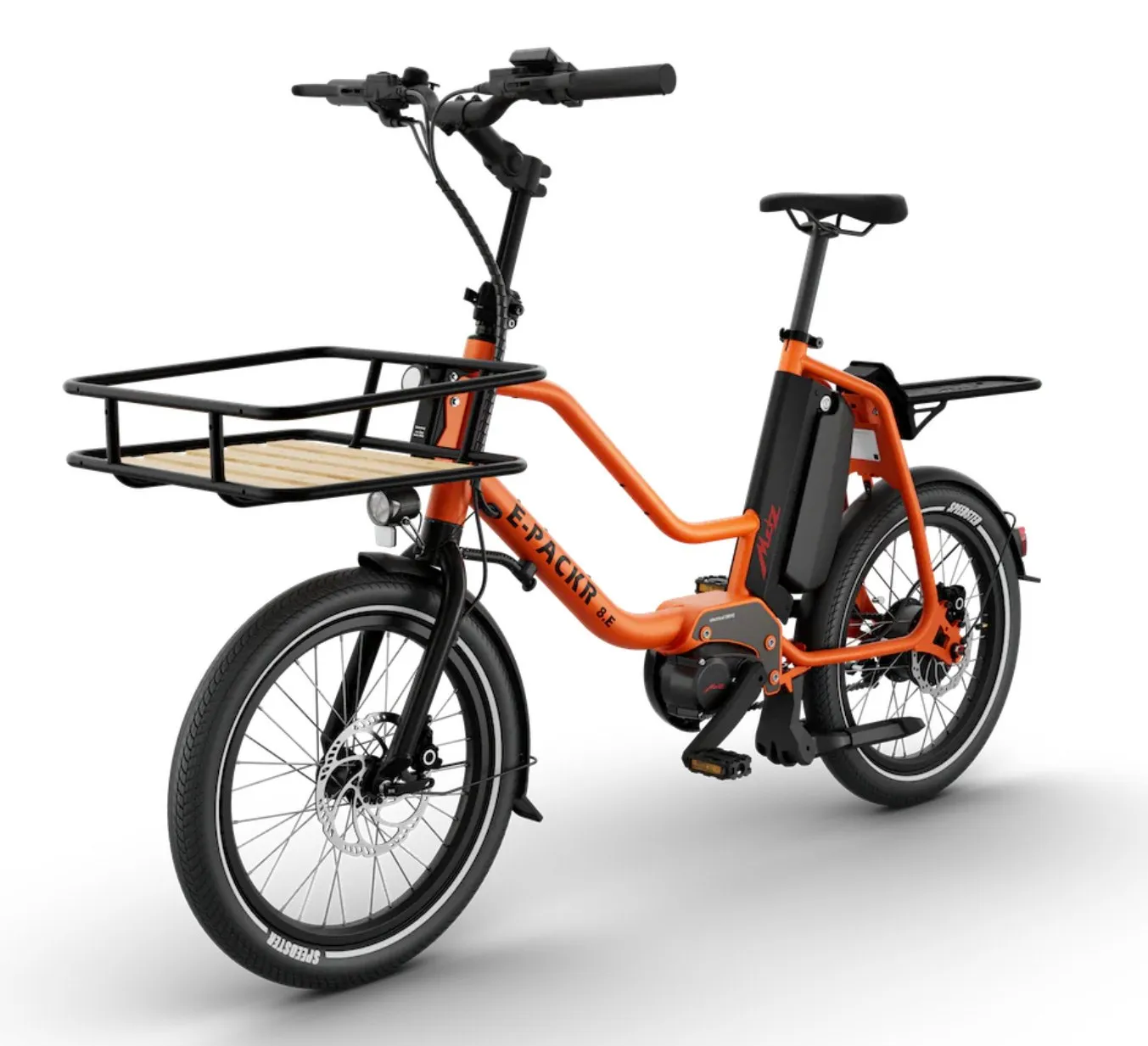 3D-Rendering des E-Bikes E-PACKR in Orange mit Frontkorb, Dreiviertelansicht auf hellem Grund
